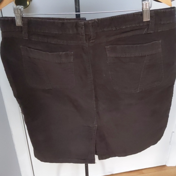 🎄BOGO🎄Vintage Old Navy Corduroy Skirt - Picture 5 of 5